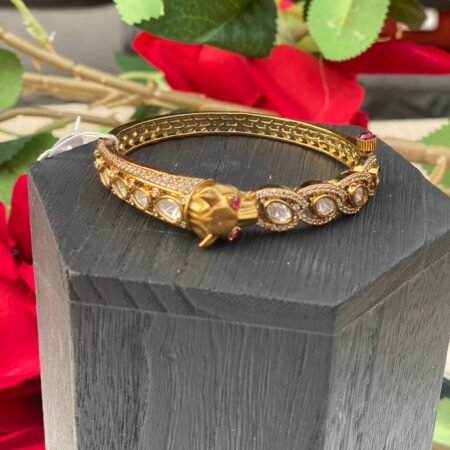 Sabyasachi inspired -openable bracelet